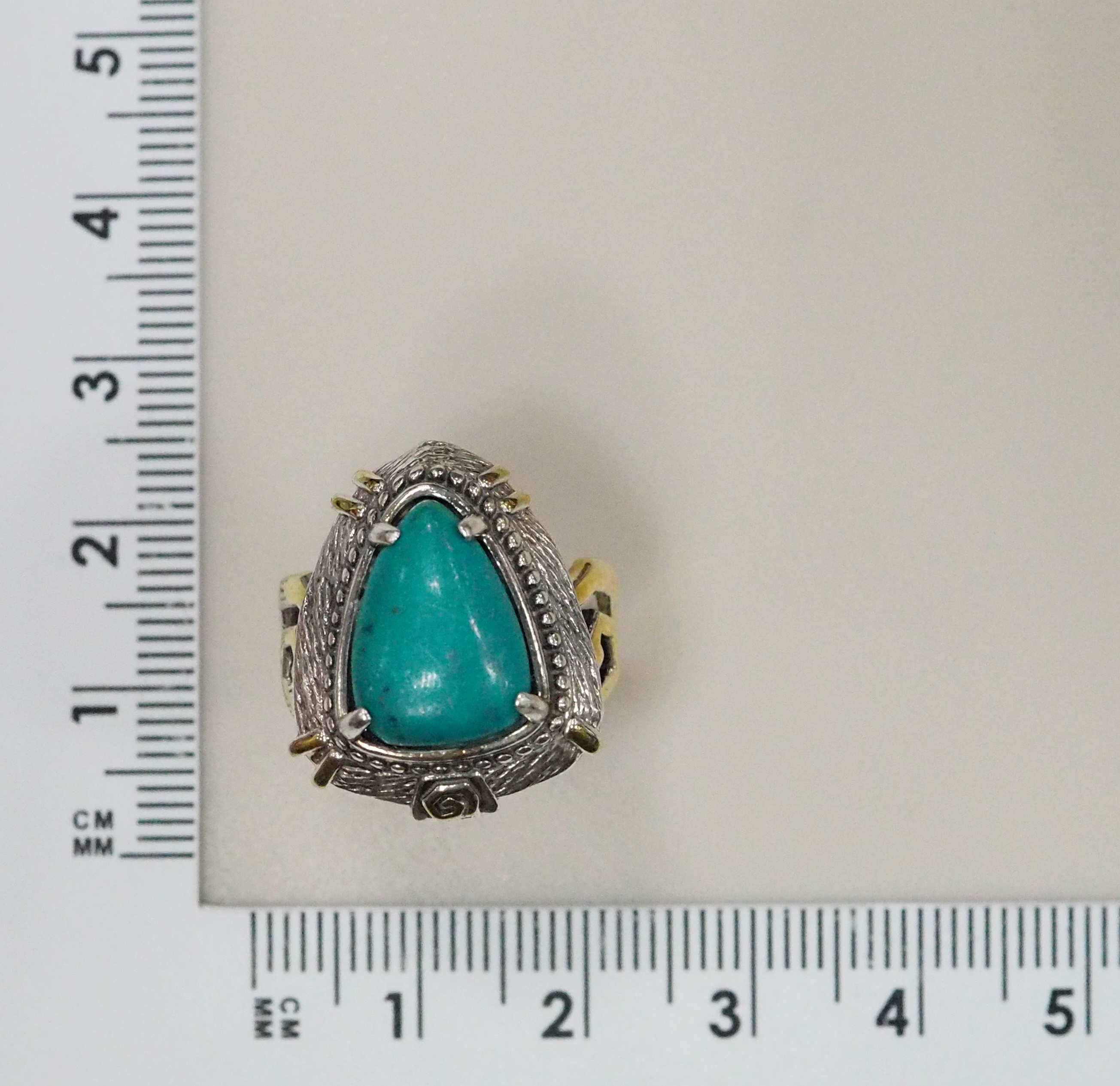 Серебряное кольцо с бирюзой